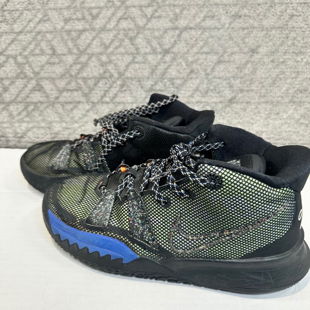 Nike Kyrie 7 "Raygun" GS Basketball Shoes CT4080 007 Black Blue Size 5.5Y - Picture 5 of 9
